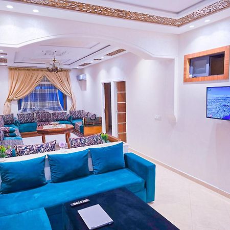 Luxury Of Mesnana - Stay With Low Budget Tanger Eksteriør billede