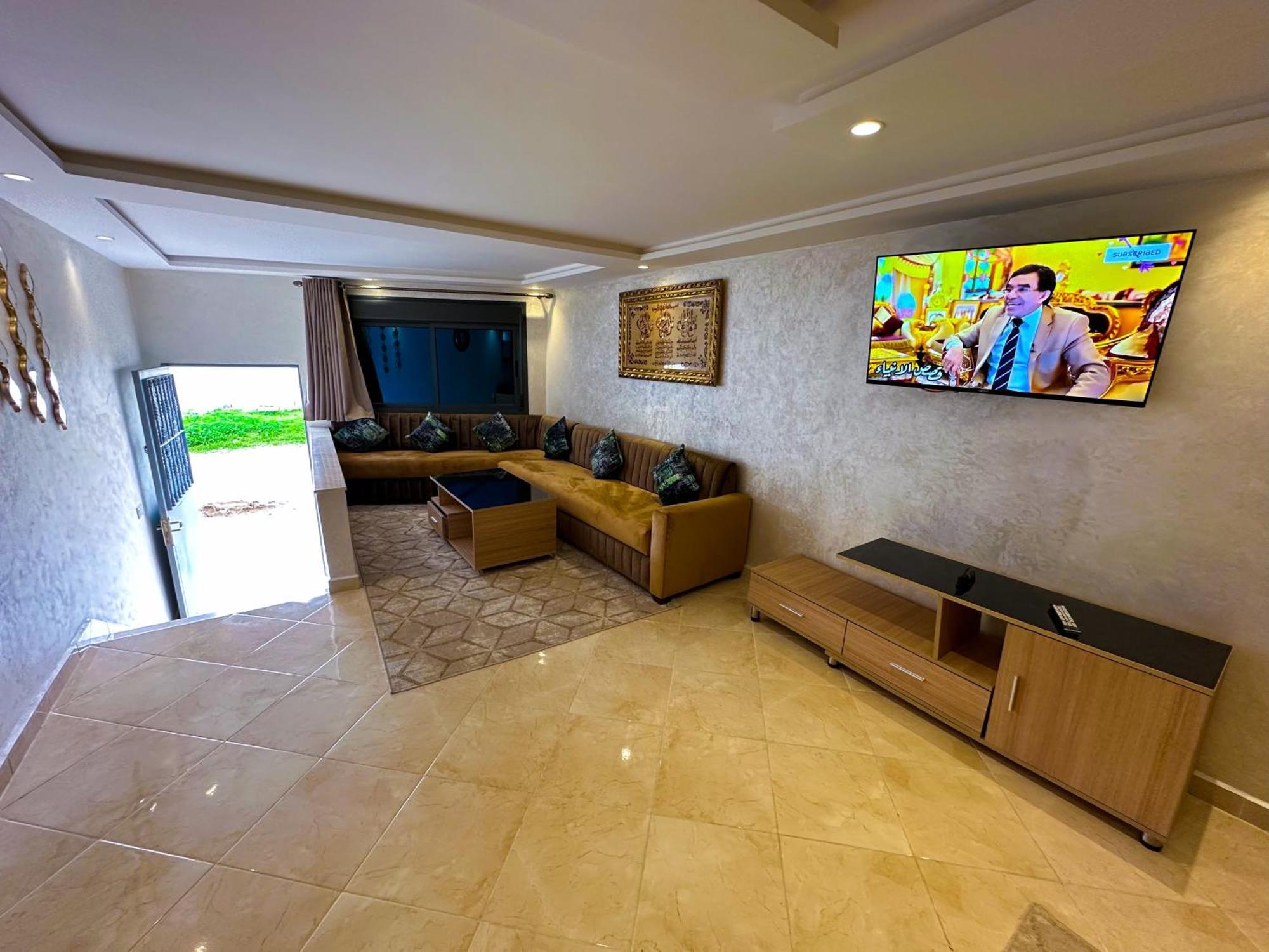 Luxury Of Mesnana - Stay With Low Budget Tanger Eksteriør billede